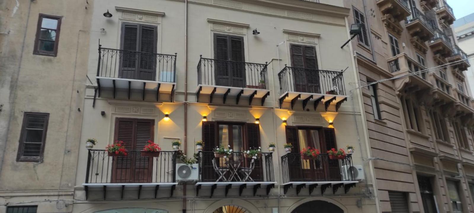 Luxury Apartment Via Genova Palermo Pokoj fotografie