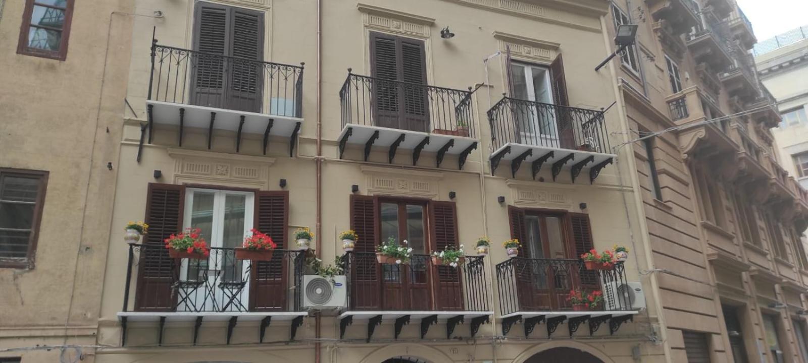 Luxury Apartment Via Genova Palermo Pokoj fotografie
